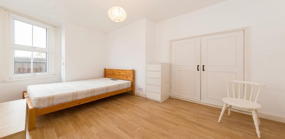 Modern Sharers Apartment Chatsworth Road, Kilburn